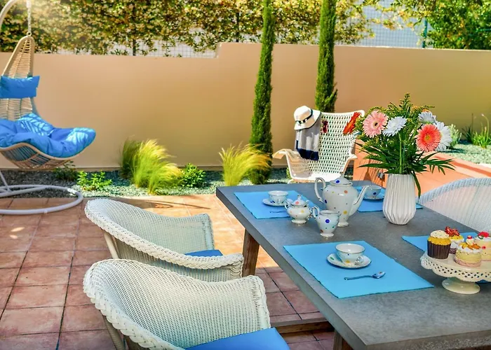 J&v Luxury Apartment *